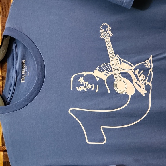 EUC!! True religion tshirt - Picture 2 of 4